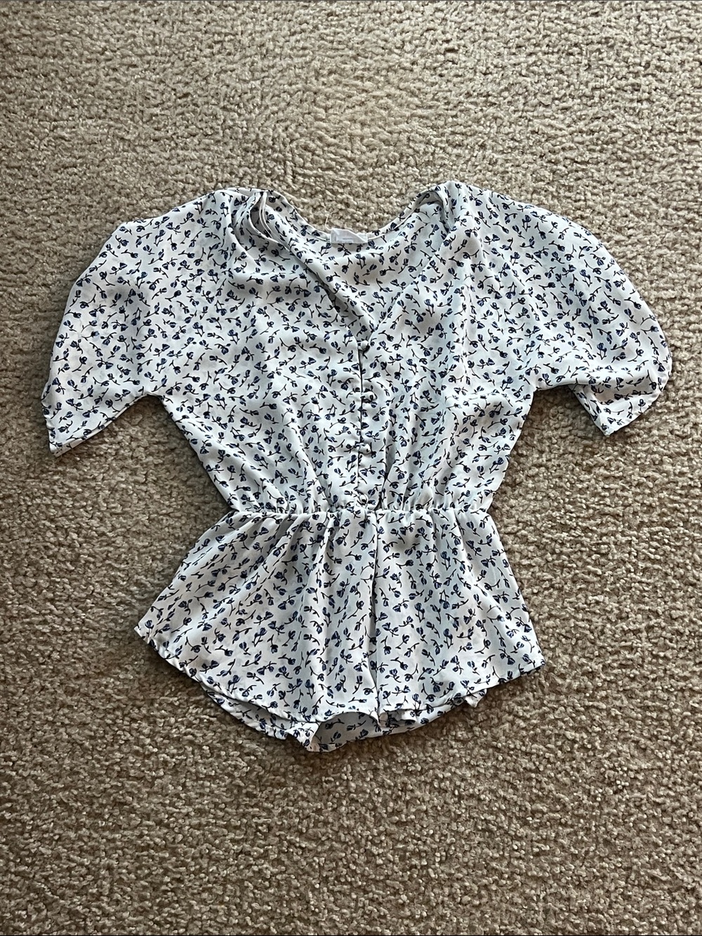 Sienna Sky White Button-Front Peplum Top with Navy Floral